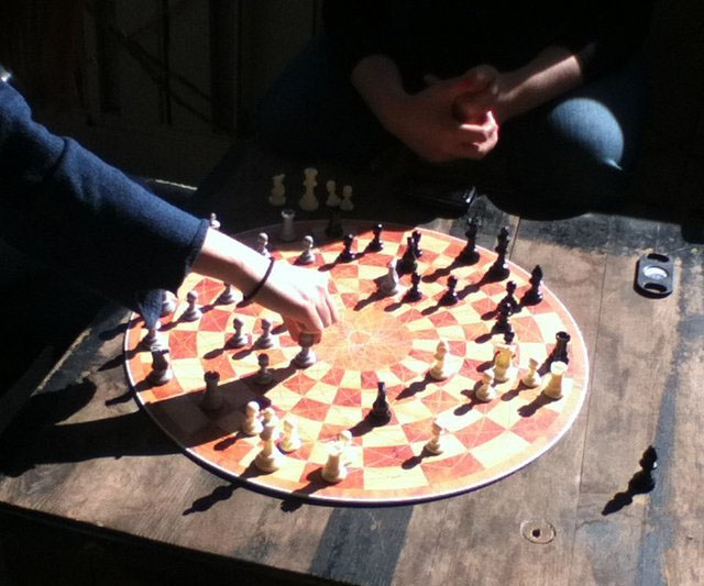 Three Player Chess