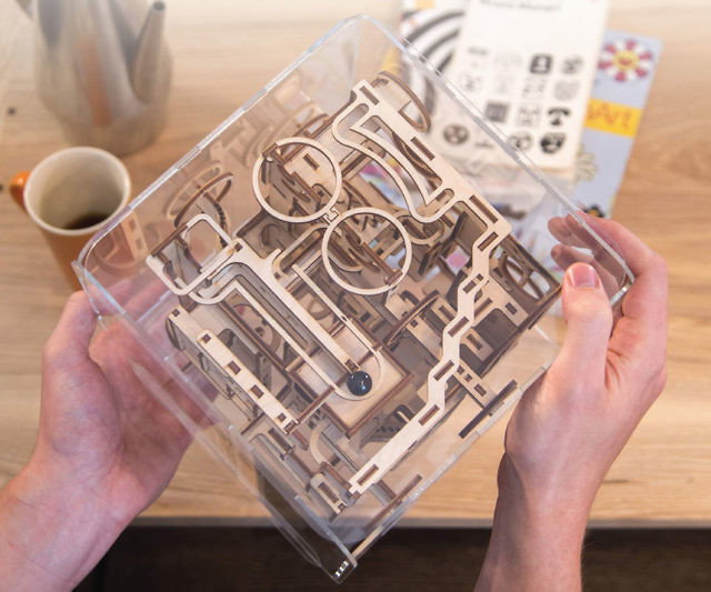 3D Wooden Marble Labyrinth Puzzle Kit