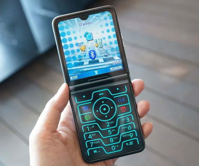 2023 Motorola Razr Plus