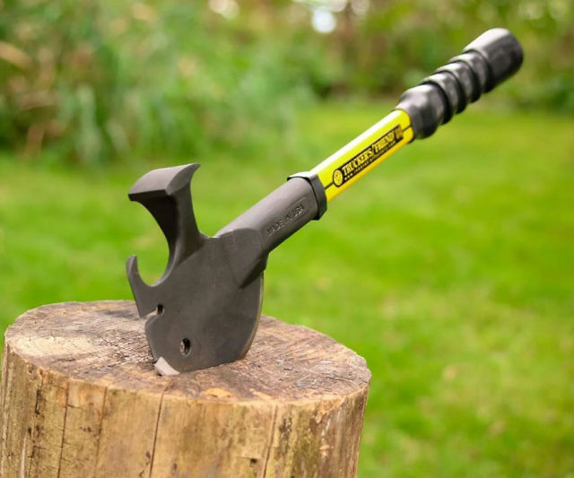 Pro Trucker’s Friend Multi-Tool Axe