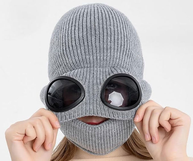 Aviator Goggle Beanie With Face Muffler