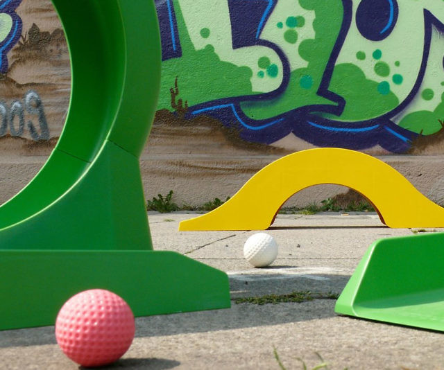 Backyard Mini Golf Set