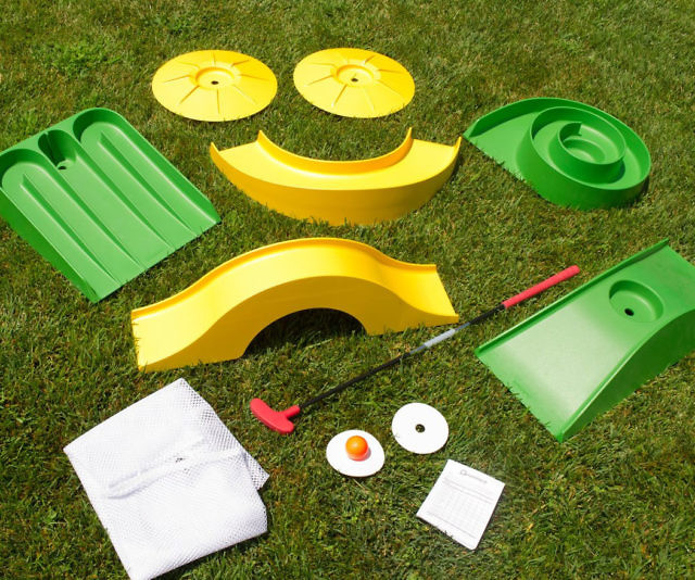 Backyard Mini Golf Set