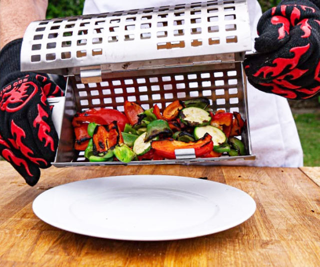 BBQ Dragon Rolling Grill Basket