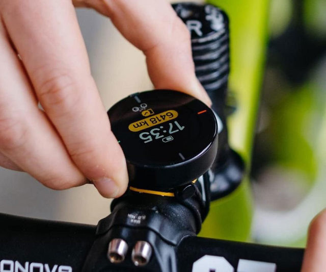 Beeline Velo 2 Bike Navigation Device