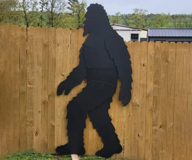 Big Foot Yard Display