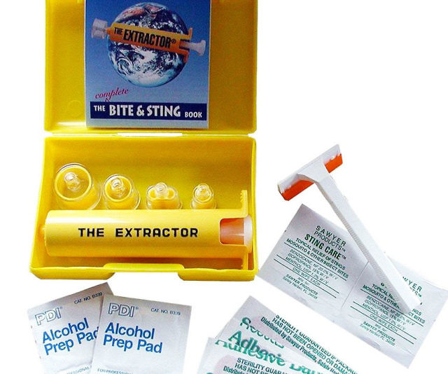 Bite & Sting Extractor Kit
