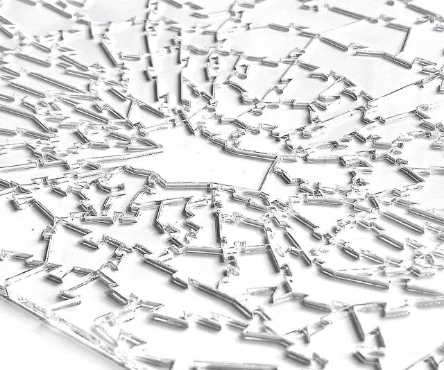 Broken Glass Clear Puzzle