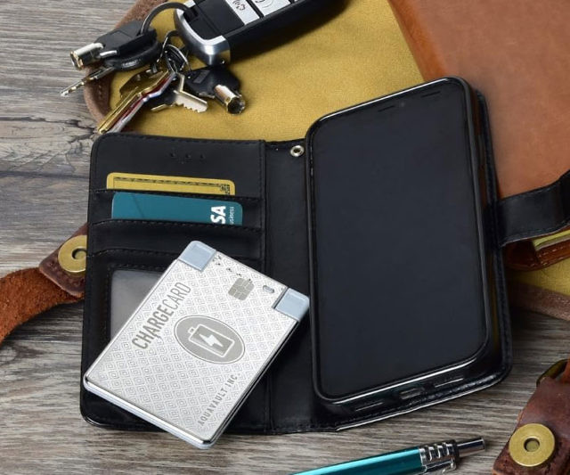 Credit Card Sized Power Bank