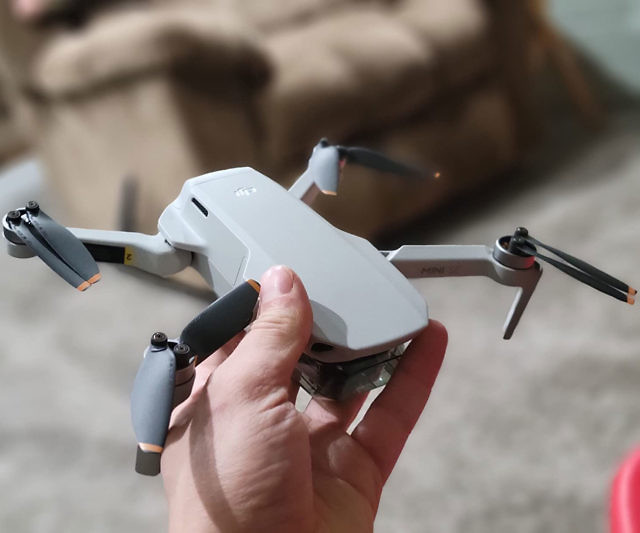 DJI Mini 2 SE Drone