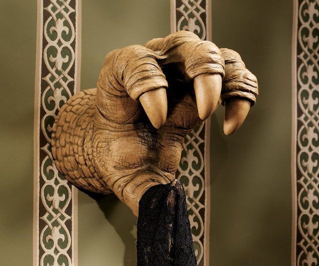 Dragon Claw Wall Hanger