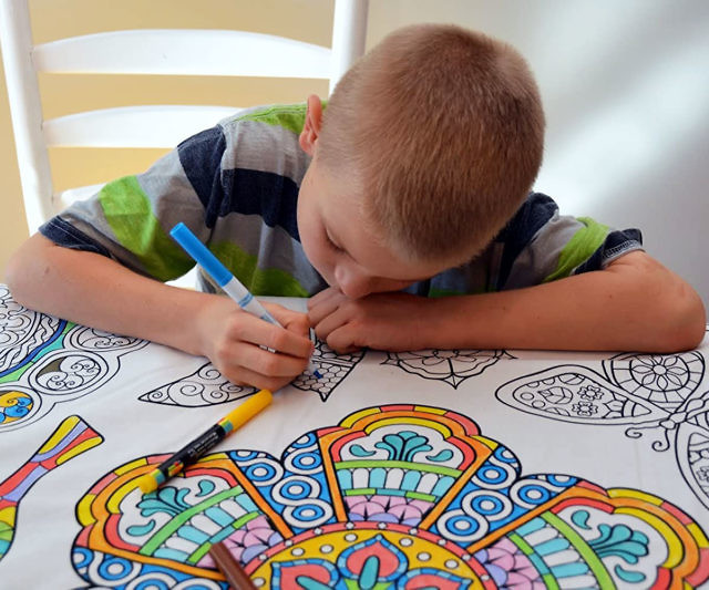 Draw-On Tablecloth