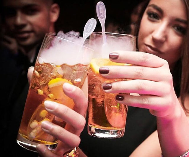 Dry Ice Drink Stirrers