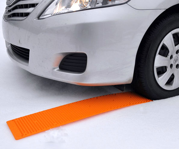Emergency Tire Traction Mats