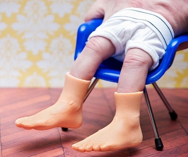 Finger Feet