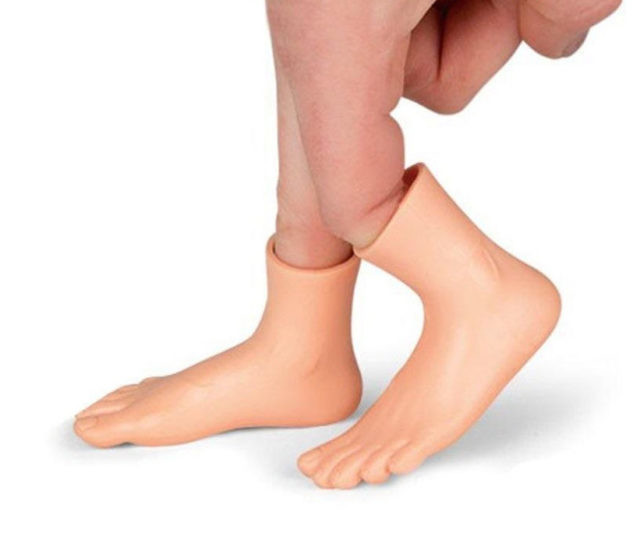 Finger Feet