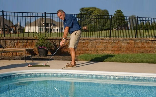 Floating Putting Green
