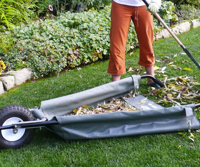 Folding Yard Wheelbarrow