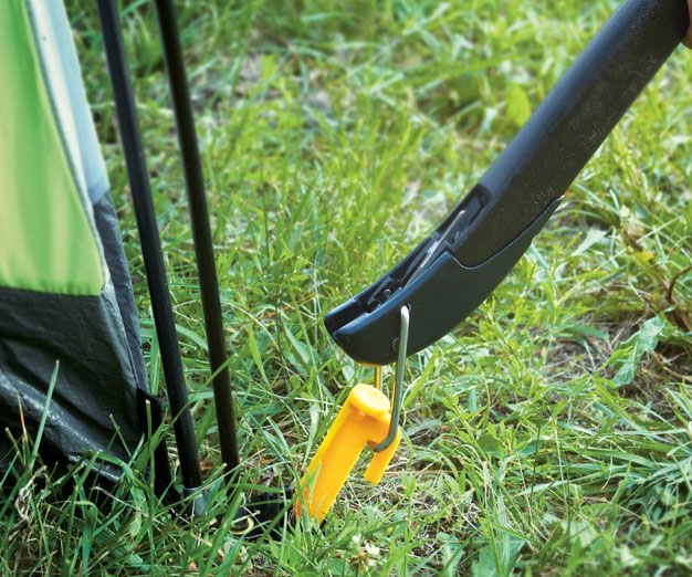 4-In-1 Woodsman Multi-Tool Axe