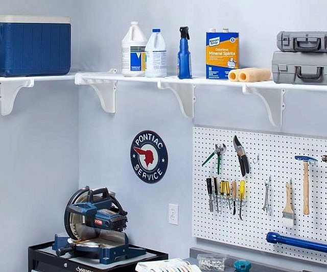 Expandable Garage Shelves