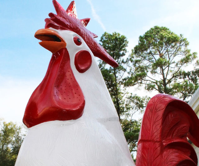 Giant Rooster Chicken Statue