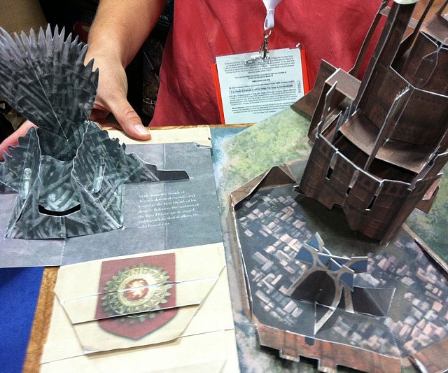 Game Of Thrones Pop-Up Book
