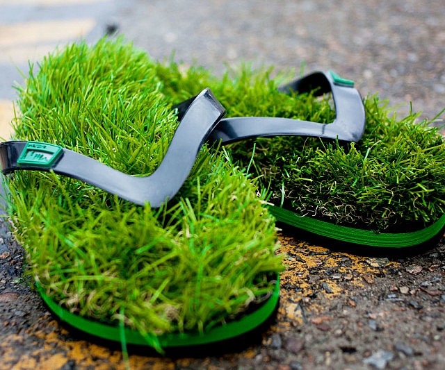 Grass Sandals