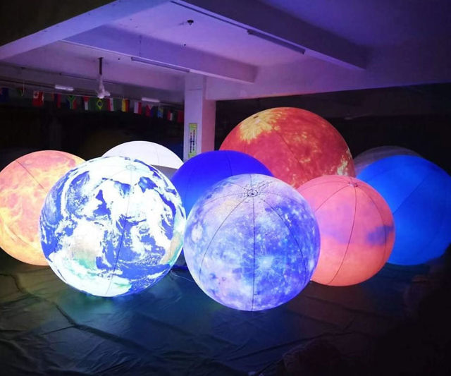 Inflatable Planets Solar System