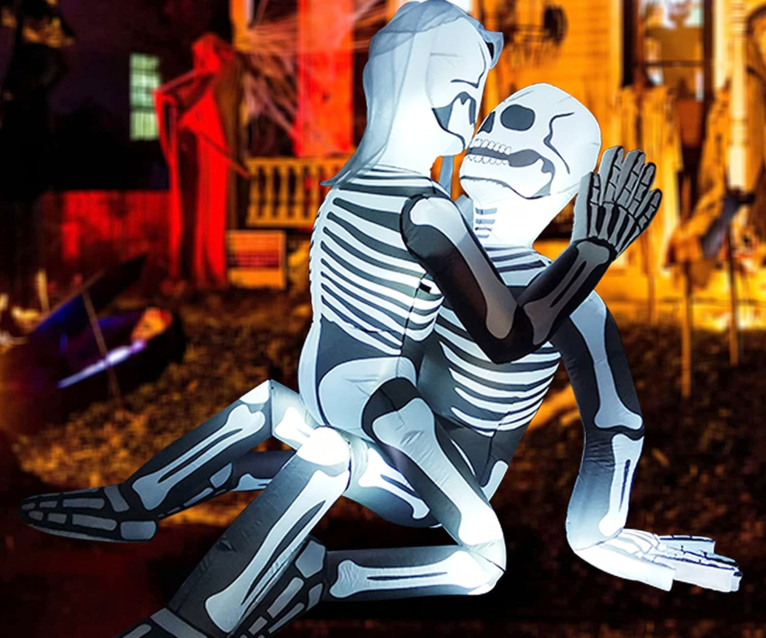 Skeleton Lovers Inflatable