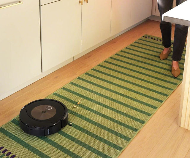 Roomba Combo j9+ Vacuum & Mop