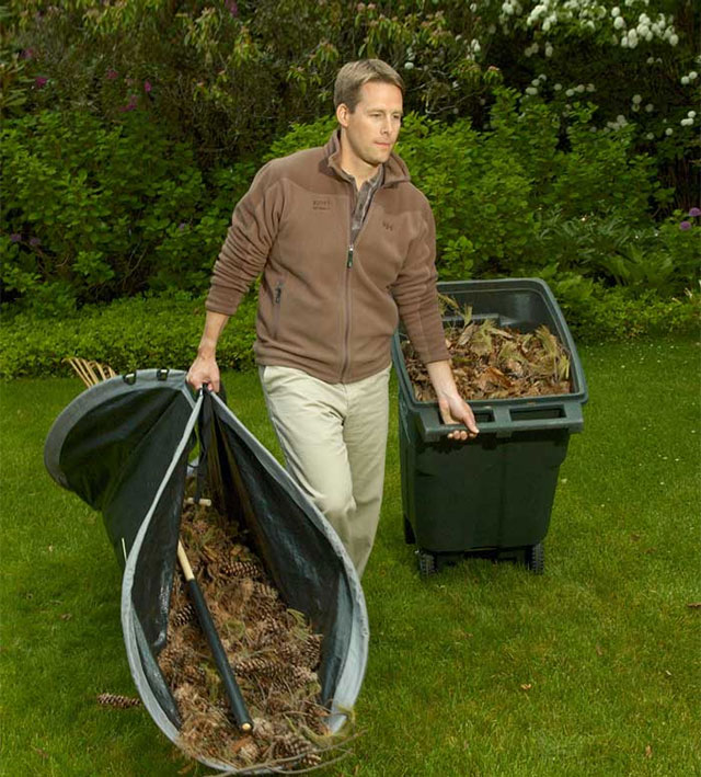 Leaf Bag Loader