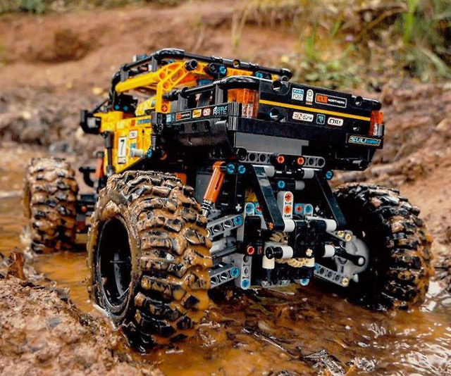 LEGO 4×4 X-Treme Off-Roader
