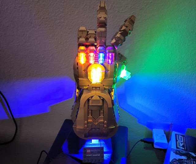 LEGO Marvel Infinity Gauntlet Set