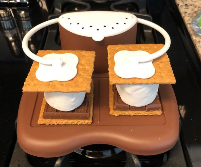 Microwave S’mores Maker