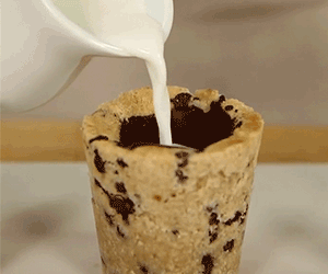 Milk And Cookies Shot Maker