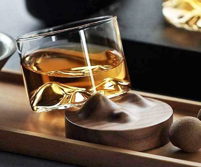 Mountain Peak Whisky Glass
