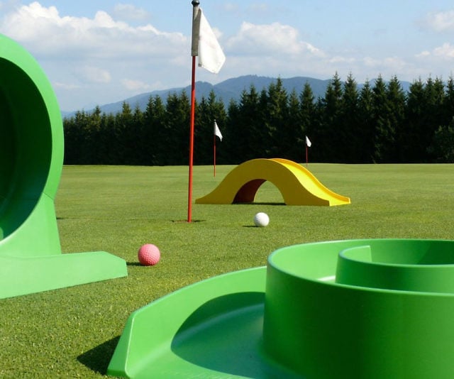 Backyard Mini Golf Set