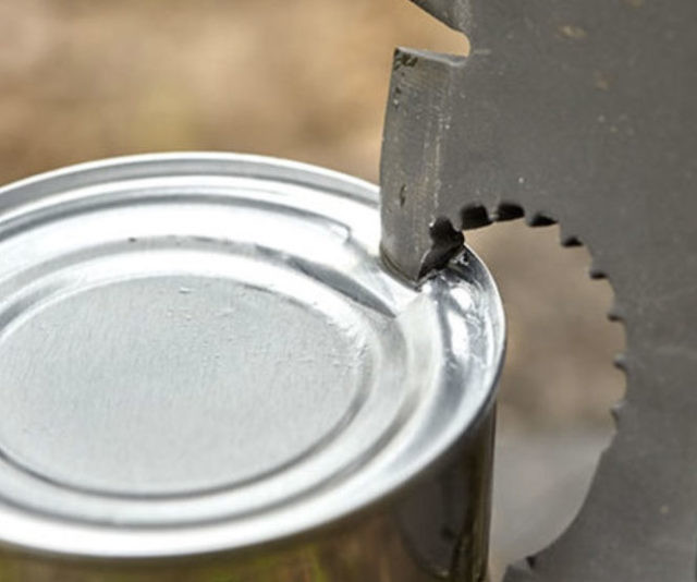 The Off Grid Survival Axe