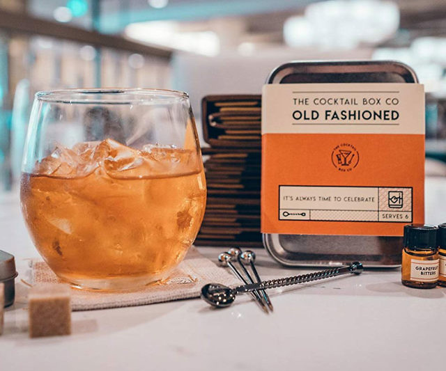The Old Fashioned Cocktail Kit