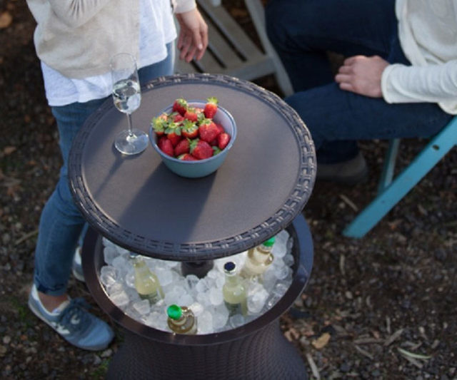 Outdoor Pull Up Table Cooler