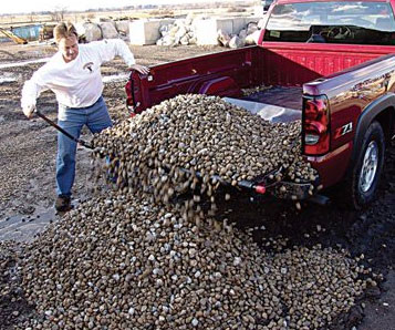 Pickup Truck Bed Unloader