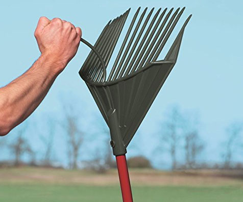 2-In-1 Shovel And Rake