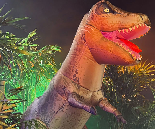 Giant Inflatable R/C T-Rex