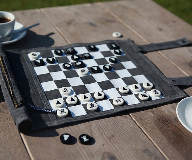 Roll Up Chessboard