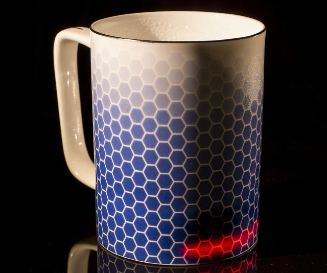 Self-Heating Smart Mug