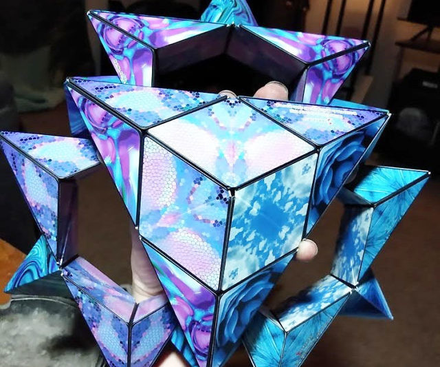 Shashibo Shape Shifting Fidget Cube