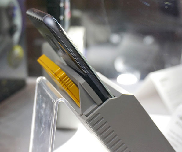 Smartphone Game Boy Adapter