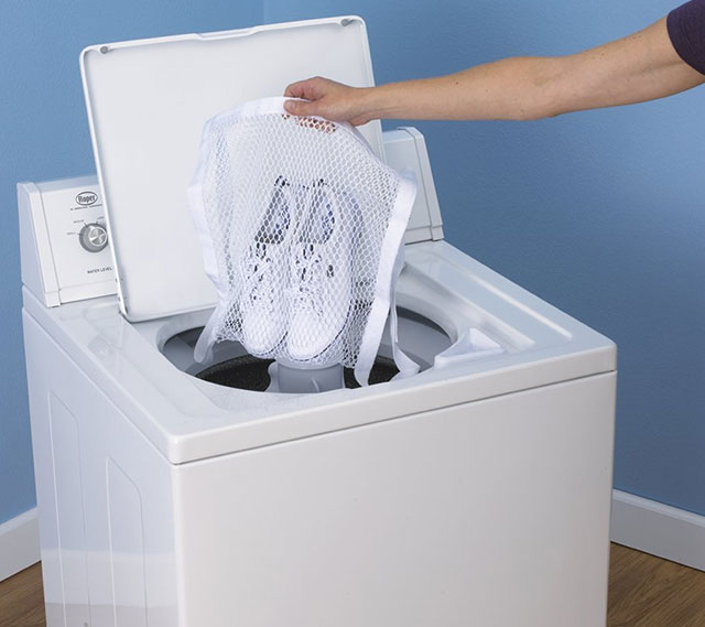 Sneaker Wash And Dry Bag