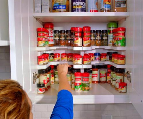 Spice Shelf Organzier