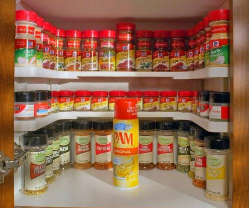 Spice Shelf Organzier